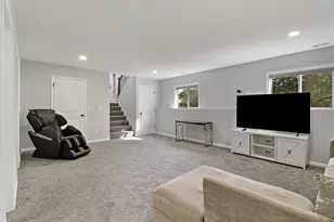 4401 122nd St, Pleasant Prairie, WI 53158 - Photo 20