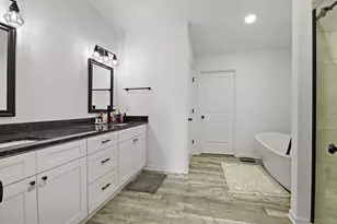4401 122nd St, Pleasant Prairie, WI 53158 - Photo 16