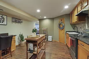 9200 S 44th St, Franklin, WI 53132 - Photo 28