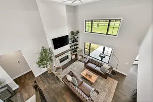 254 River Oaks Cir, Delafield, WI 53018 - Photo 28