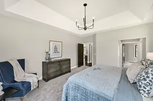 254 River Oaks Cir, Delafield, WI 53018 - Photo 20