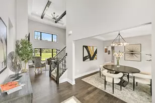 254 River Oaks Cir, Delafield, WI 53018 - Photo 4