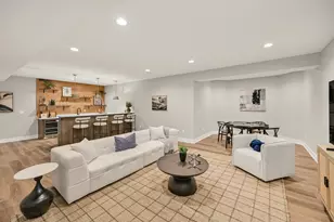254 River Oaks Cir, Delafield, WI 53018 - Photo 38