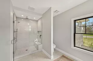 254 River Oaks Cir, Delafield, WI 53018 - Photo 22