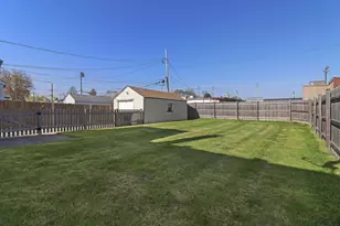7526 38th Ave, Kenosha, WI 53142 - Photo 24