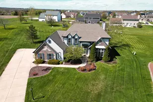 4726 W Jenna Ct, Franklin, WI 53132 - Photo 32