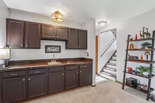 N111W16636 Esquire Ct, Germantown, WI 53022 - Photo 32