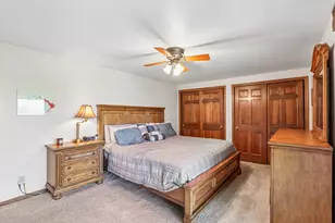 N111W16636 Esquire Ct, Germantown, WI 53022 - Photo 22
