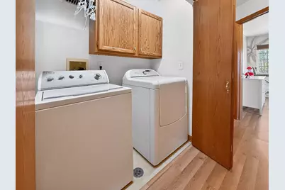 18950  Toldt Woods Dr #19, Brookfield, WI 53045 - Photo 34