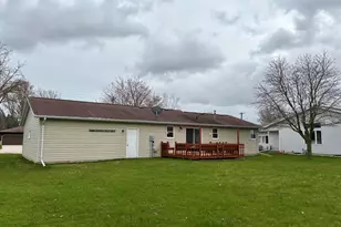 1206 E Cedar Ave, Manitowoc, WI 54220 - Photo 20