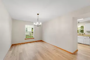 8275 S Parkview Ct, Oak Creek, WI 53154 - Photo 8