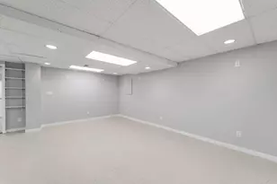 8275 S Parkview Ct, Oak Creek, WI 53154 - Photo 18