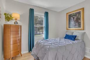 2504 Lakeshore Dr, Sheboygan, WI 53081 - Photo 20