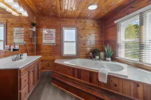 927 Clover St, Lake Geneva, WI 53147 - Photo 20