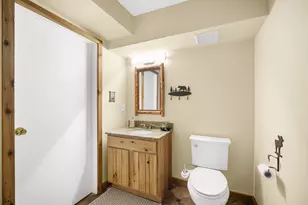 5770 S Golden Rain Ln, New Berlin, WI 53151 - Photo 30