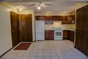 730 10th Ave, Onalaska, WI 54650 - Photo 2