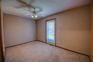 730 10th Ave, Onalaska, WI 54650 - Photo 12