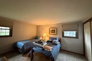 1701 W River Forest Dr, Mequon, WI 53092 - Photo 16