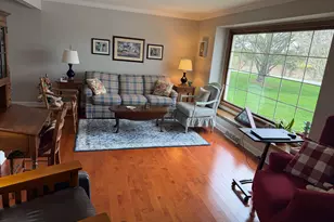 1701 W River Forest Dr, Mequon, WI 53092 - Photo 4