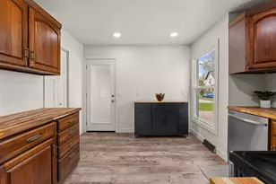 925 Mill St, Sparta, WI 54656 - Photo 14