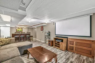 415 E College Ave, Waukesha, WI 53186 - Photo 32