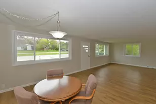5312 Spring St, Racine, WI 53406 - Photo 8