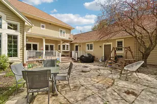N29W30593 Foxwood Dr, Delafield, WI 53072 - Photo 42