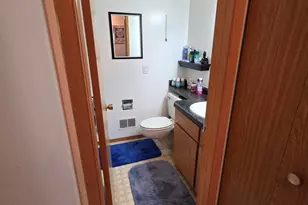 1212 S 35th St, Manitowoc, WI 54220 - Photo 12
