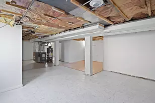 7607 39th St, Kenosha, WI 53142 - Photo 24