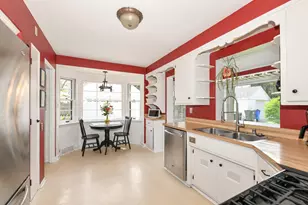 5242 N Bay Ridge Ave, Whitefish Bay, WI 53217 - Photo 14