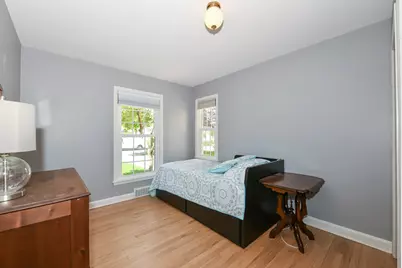 5242 N Bay Ridge Ave, Whitefish Bay, WI 53217 - Photo 24