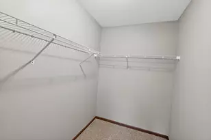N110W17051 Ashbury Ln, Germantown, WI 53022 - Photo 10