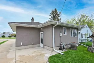 1942 Hayes Avenue, Racine, WI 53405 - Photo 30