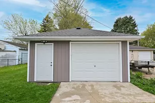 1942 Hayes Avenue, Racine, WI 53405 - Photo 24
