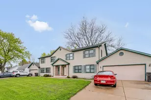 1925 Beulah Ave, East Troy, WI 53120 - Photo 2