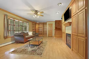 34411 Washington Ave, Racine, WI 53105 - Photo 6