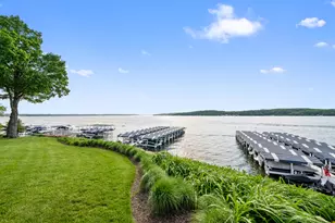 1070 S Lake Shore Dr, Lake Geneva, WI 53147 - Photo 32