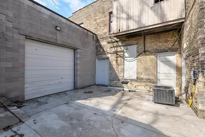 1300  Douglas Ave, Racine, WI 53402 - Photo 22