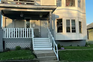 823 Forest St, Racine, WI 53404 - Photo 2