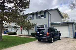 213 Summit Dr, Fredonia, WI 53021 - Photo 2