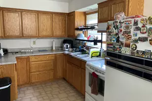 213 Summit Dr, Fredonia, WI 53021 - Photo 8