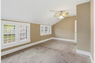 2432 N 55th St, Milwaukee, WI 53210 - Photo 16