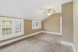 2432 N 55th St, Milwaukee, WI 53210 - Photo 16