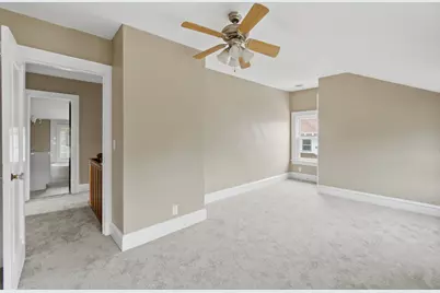 2432 N 55th St, Milwaukee, WI 53210 - Photo 12