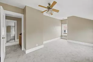 2432 N 55th St, Milwaukee, WI 53210 - Photo 12