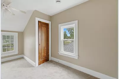 2432 N 55th St, Milwaukee, WI 53210 - Photo 20