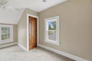 2432 N 55th St, Milwaukee, WI 53210 - Photo 20