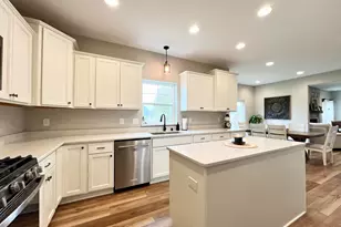 1260 Chippewa Dr, Hartford, WI 53027 - Photo 18