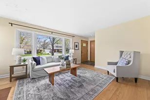 8031 N Whitney Rd, Fox Point, WI 53217 - Photo 6
