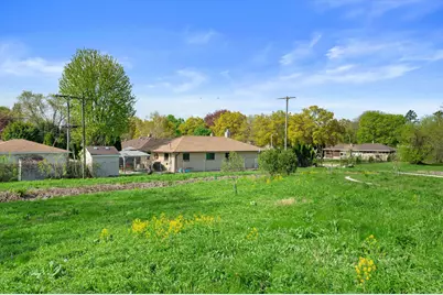 3334 N Argonne Dr, Milwaukee, WI 53222 - Photo 42